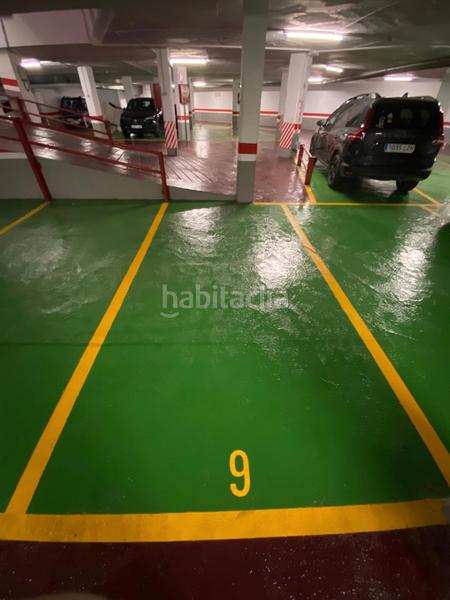 Foto c8e4861c-9308-4e0e-a515-f44420fd86e8. Car parking in Vilapicina - Torre Llobeta Barcelona
