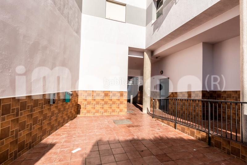 Foto 9a4085a7-220b-428d-afca-23b14a4fd9c3. Local commercial dans avenida de españa 201 dans Centro - Doña Mercedes Dos Hermanas