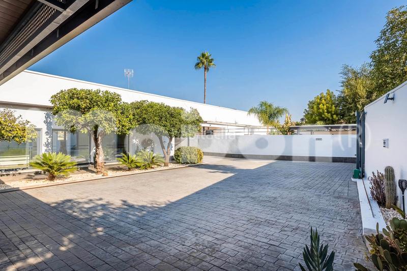 Foto 0ffada34-9a4c-4623-84e7-9c067e85317f. Chalet mit kamin heizung parking pool in Oromana Alcalá de Guadaira