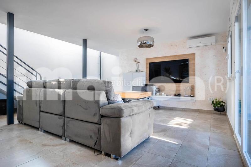 Foto cb35a5a8-bdcd-456a-b28a-37f30d94b3c5. Chalet mit kamin heizung parking pool in Oromana Alcalá de Guadaira