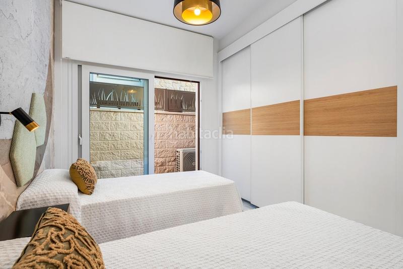 Foto 2395b768-1713-44b8-be2e-2714172deb09. Casa adosada villas en lujoso residencial pegado a las lagunas en Rojales