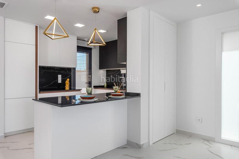 Foto abcba9bd-e69a-4357-b5c1-a2868ae3b1e9. Casa amplio bungalow con piscina privada en San Miguel de Salinas