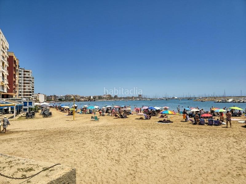 Foto b76799e6-b653-465c-8310-5755e3dffb2c. Planta baja apartamento completamente reformado con licencia turística en Torrevieja