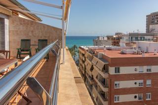 Àtic  Calle moriones. Ático en perfectas condiciones en la playa del cura