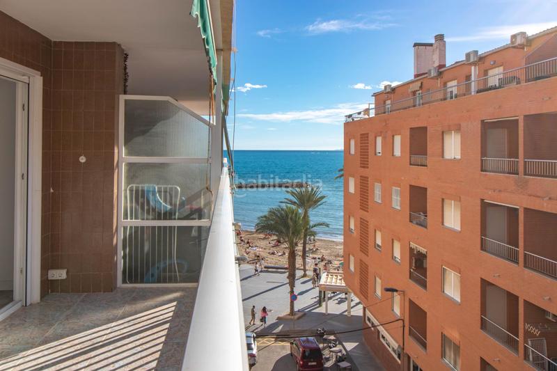 Foto 6248a9df-118f-4d4d-8a6c-5852b9f4f9f8. Apartamento impresionante apartamento en primera linea con licencia turística en Torrevieja