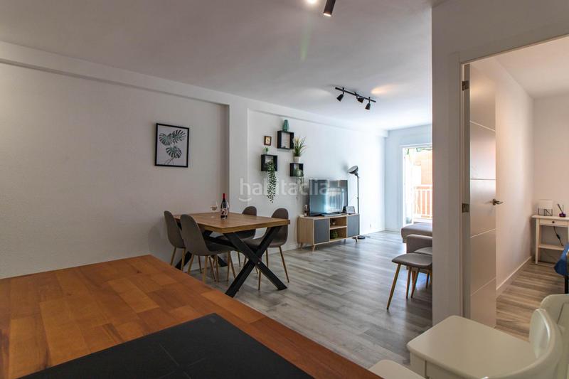 Foto a364fd8a-fc84-4934-b04e-bbecfee4117f. Apartamento impresionante apartamento en primera linea con licencia turística en Torrevieja