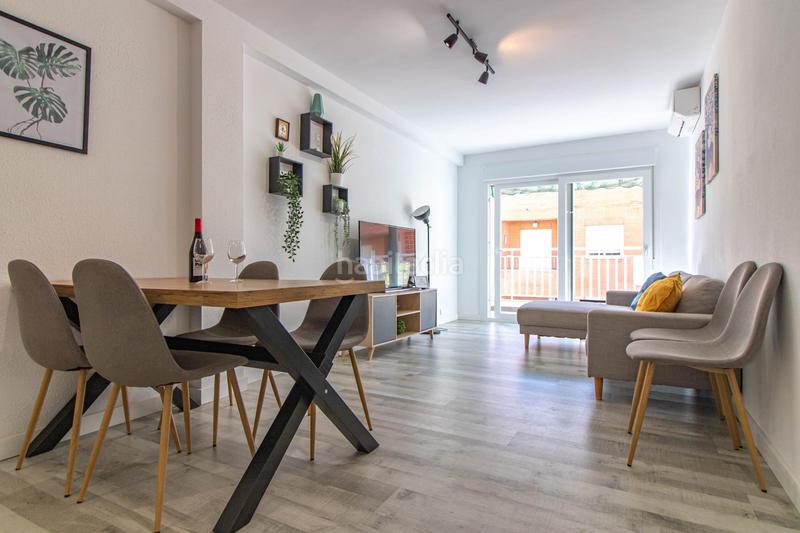 Foto e20b3a54-fe09-42b1-a0f6-a90eacff47c5. Apartamento impresionante apartamento en primera linea con licencia turística en Torrevieja