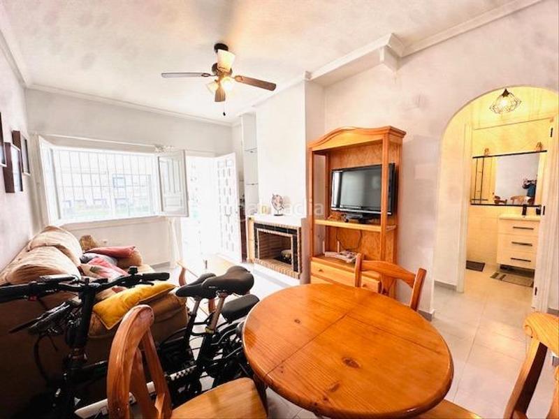 Foto c251e6b8-8305-48b5-8a0a-fa5ce12e8de2. Casa adosado con solárium privado en La Florida Orihuela