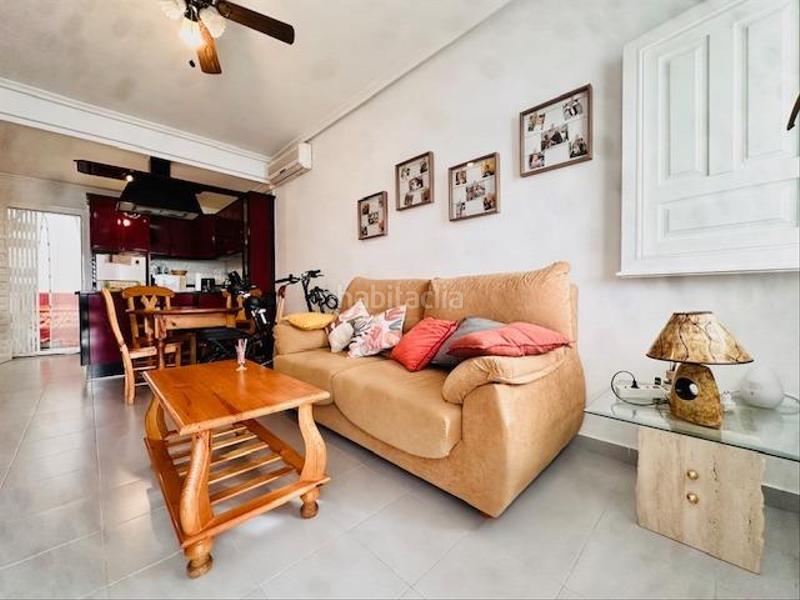 Foto d190f8a0-fd98-4a06-8ded-d69a9567b3eb. Casa adosado con solárium privado en La Florida Orihuela