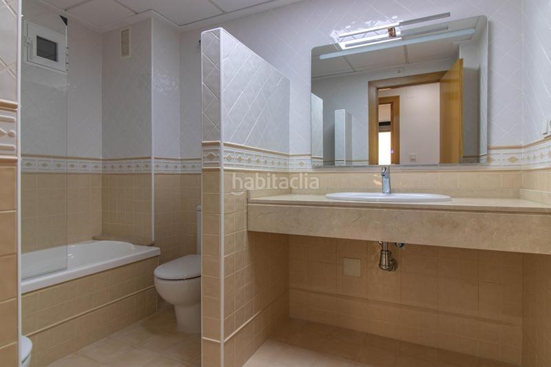 Foto 812defe2-5c11-4d95-8fea-b6d249bbe293. Apartamento amplio apartamento seminuevo en primera línea en Torrevieja