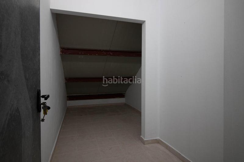 Foto d403f8a9-c011-45d0-8d1f-bd2056180682. Apartamento amplio apartamento seminuevo en primera línea en Torrevieja