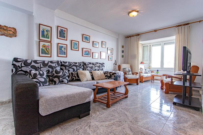 Foto 71728fca-bd76-44a2-ac16-98fc1c9ce62d. Piso apartamento con vistas al mar privilegiadas en Torrevieja