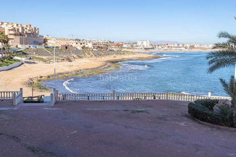 Foto 7be81aac-1cfe-49ef-a795-a09af06ff5c3. Piso apartamento con vistas al mar privilegiadas en Torrevieja