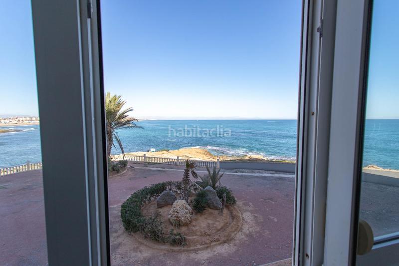 Foto b9b41ec2-d684-4c26-819d-39147c8ebc08. Piso apartamento con vistas al mar privilegiadas en Torrevieja