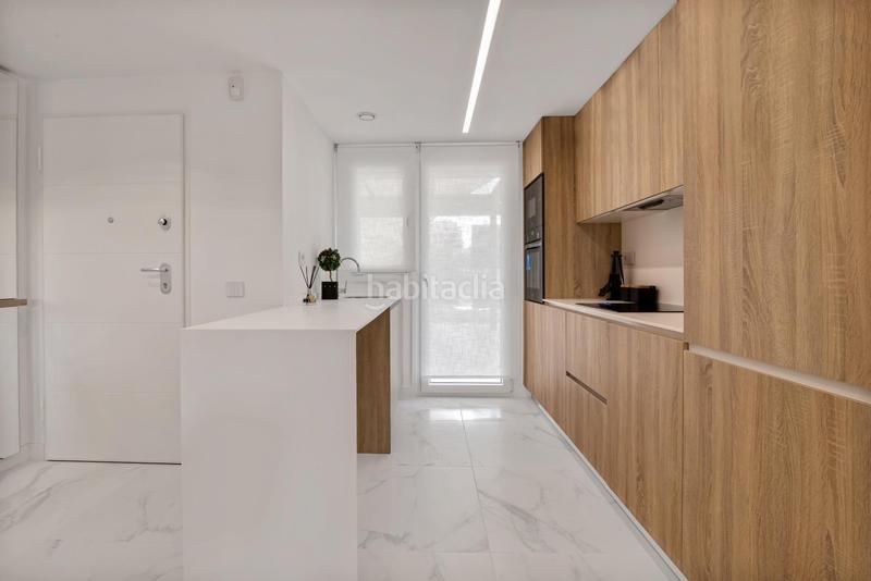 Foto b73d4f95-963e-4a48-b931-044c65ba52f0. Apartamento  de lujo a 120m de la playa en Torrevieja