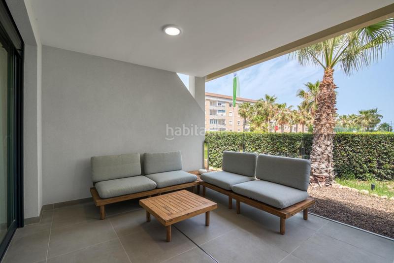 Foto 62689d8f-614c-4b60-9ffd-846320cbb4a0. Apartament amb aparcament piscina a Punta Prima Torrevieja