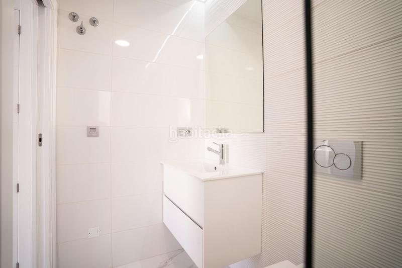 Foto de0c6b3b-a11b-4c5b-bae2-b71993bb1d90. Chalet amplio chalet con piscina privada en Los Almendros Orihuela