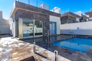 Chalet  Miño. Amplio chalet con piscina privada