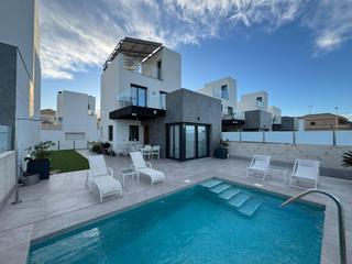 Maison  Calle veleta. Chalet de lujo con piscina