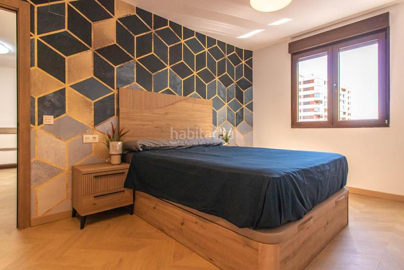 Foto c82eea44-e286-452e-ac9f-13135d4727f1. Flat with heating in El Acequión Torrevieja