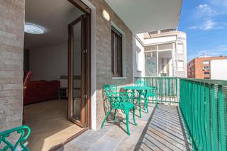 Appartement  Calle san miguel de salinas. Un piso reformado de 3 habitaciones con vistas al mar