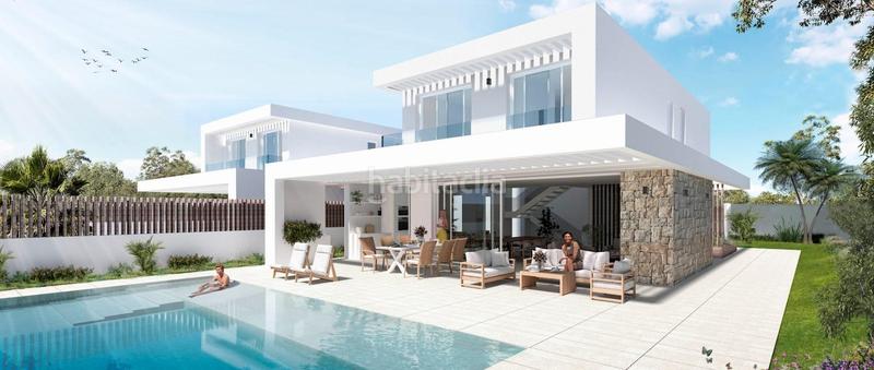 Foto 7e8bf7b4-968d-457c-91cd-8ef2d3e4bbc7. Chalet lujosa villa independiente en los balcones en Torrevieja