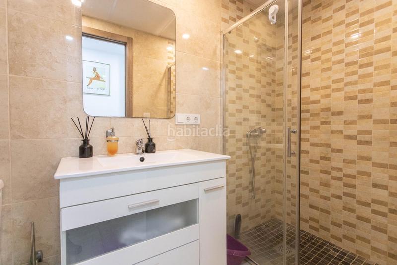 Foto a557b457-9f03-4266-b3b9-3cccfbf95f49. Pis a Centro - Muelle Pesquero Torrevieja