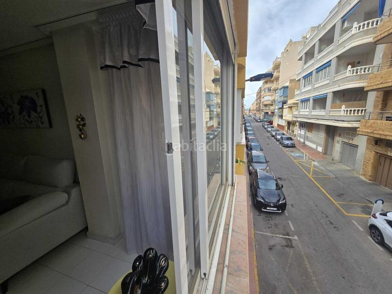 Foto 3e530232-9886-4fb2-b509-60cdb7c40a3f. Apartamento  amplio y céntrico en Las Piscinas Naturales Torrevieja