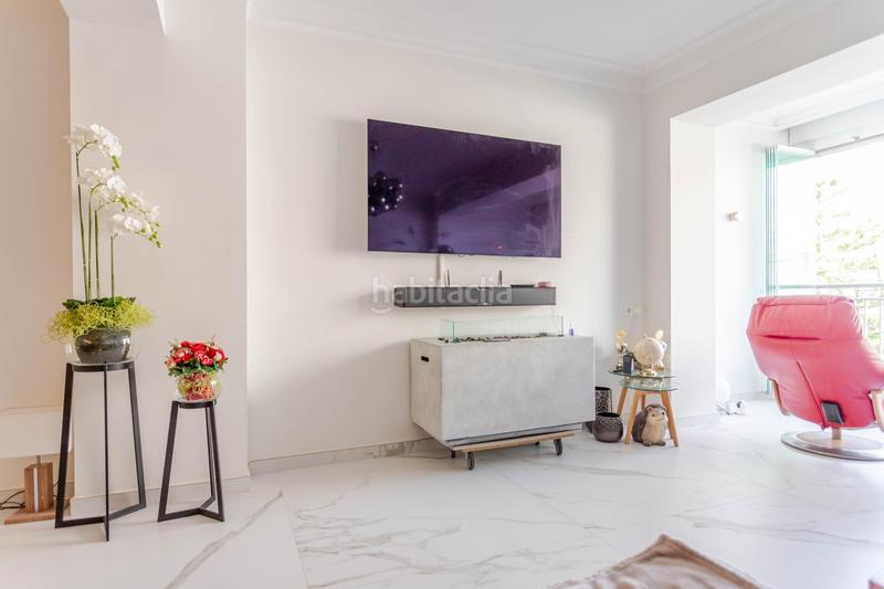 Foto 0393346d-0624-4ddf-8e95-01588636541e. Piso espectacular piso reformado con vistas al puerto en Torrevieja