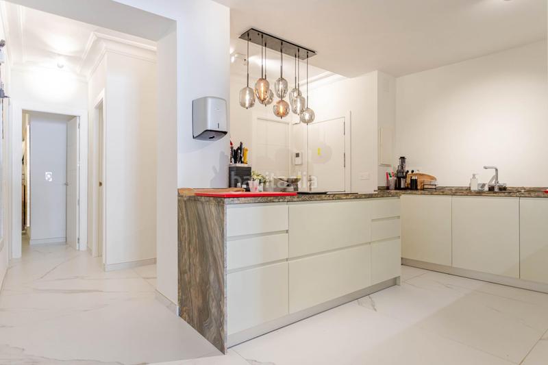 Foto 1a97feef-a0ee-4f82-a3e7-8d98173e22d7. Piso espectacular piso reformado con vistas al puerto en Torrevieja