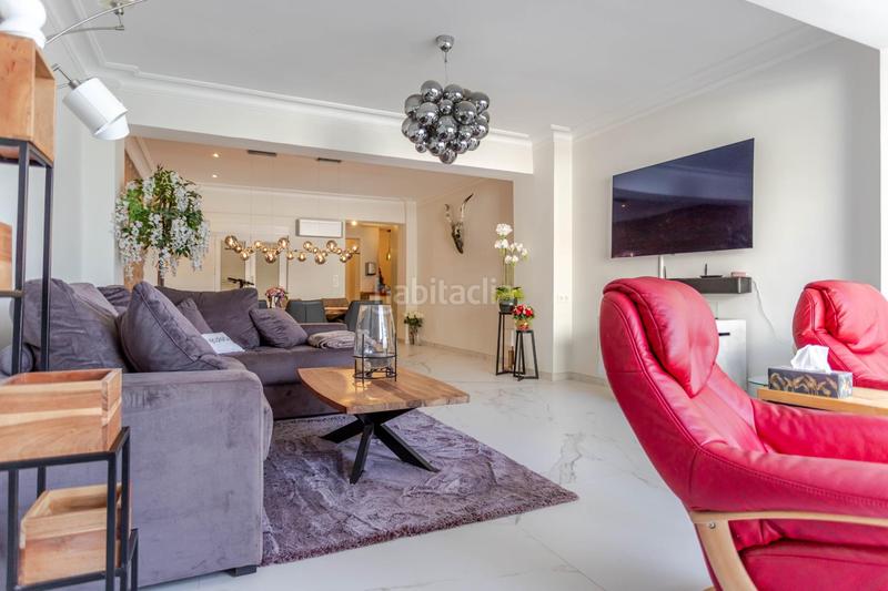 Foto b4c947d4-fae1-4346-b4d8-c1d4310e8299. Piso espectacular piso reformado con vistas al puerto en Torrevieja