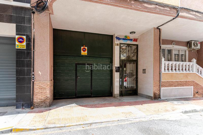 Foto 652c7b3d-cfbb-466e-8224-7f3a10e511f0. Piso luminoso piso de 3 dormitorios a 150 metros de la playa del cura con garaje en Torrevieja