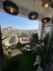 Àtic  Calle ramon gallud. Encantador ático de 2 habitaciones a 200 metros del mar