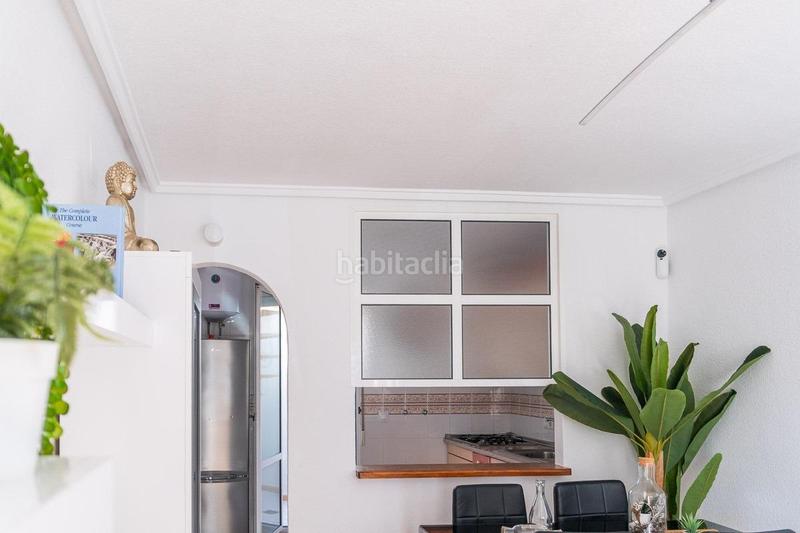 Foto 4369c412-515b-4d97-90b0-7ab276f48e95. Casa adossada amb aparcament piscina a Zona Carrefour - Urbanizaciones Torrevieja