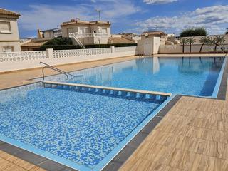 Maison jumelée  Avenida tomas boj andreu. Encantador chalet pareado de 2 habitaciones en los balcones.