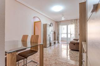 Appartement  Calle san pascual. Acogedor piso centrico para entrar a vivir
