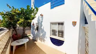 Casa aparellada  Calle calle francisco díez martínez. Encantador chalet pareado de 2 habitaciones en una ubicación pri