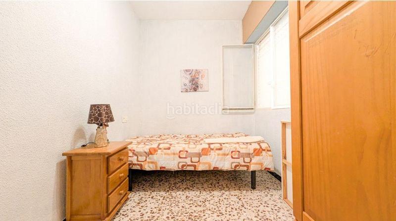 Foto b8af81e5-9451-494e-a8ea-871652437af5. Pis a Puerto Deportivo Torrevieja