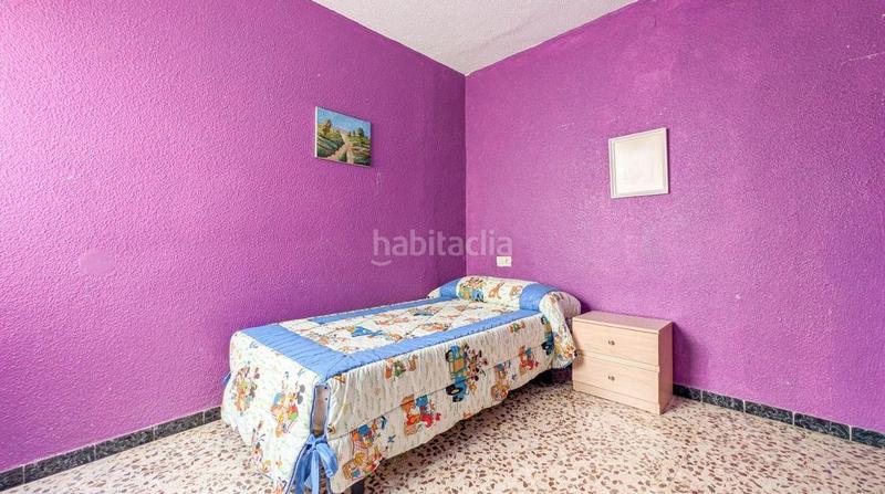 Foto d980d693-ab0c-4e8b-8f5f-b84d22621e49. Pis a Puerto Deportivo Torrevieja