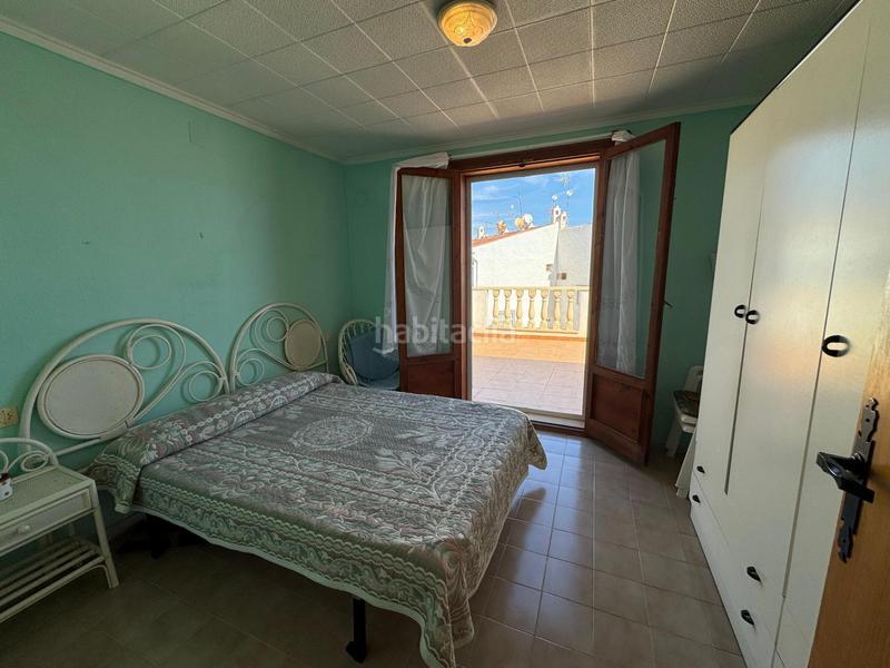 Foto 46154c73-d4de-420b-a8ff-edc8e9362cd1. Maison jumelée avec parking dans Cabo Cervera Torrevieja