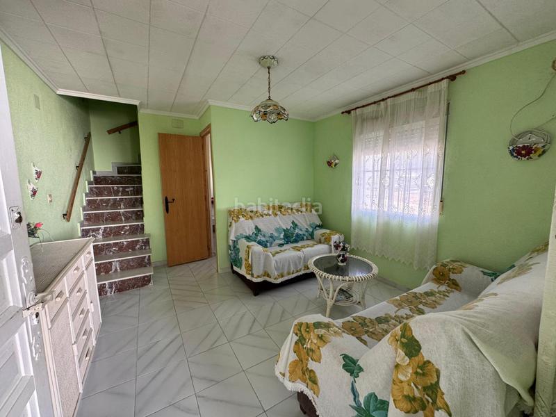 Foto 704d8fbc-2948-454b-b50d-fd0397b81a86. Maison jumelée avec parking dans Cabo Cervera Torrevieja