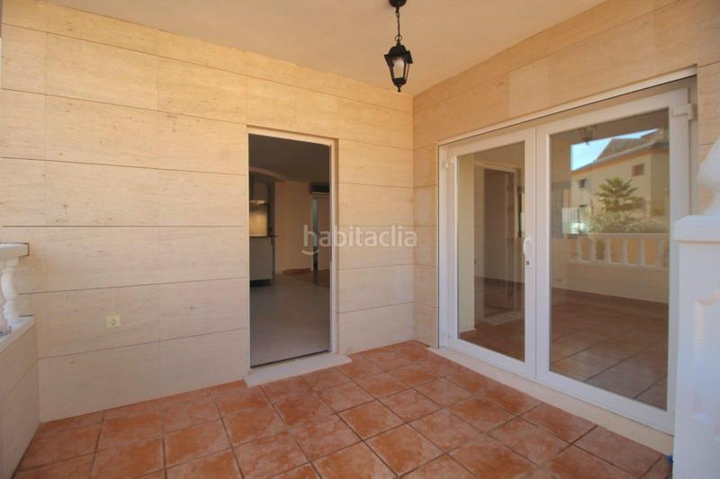 Foto 91a63c3f-3063-4af7-842a-c0bdd212ec5c. Chalet with parking in Villamartín-Las Filipinas Orihuela