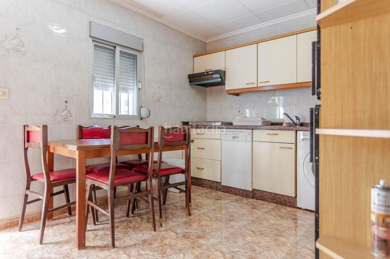 Foto 23edf489-c550-4883-9057-7634cfe757ad. Casa adossada amb aparcament a Zona Carrefour - Urbanizaciones Torrevieja