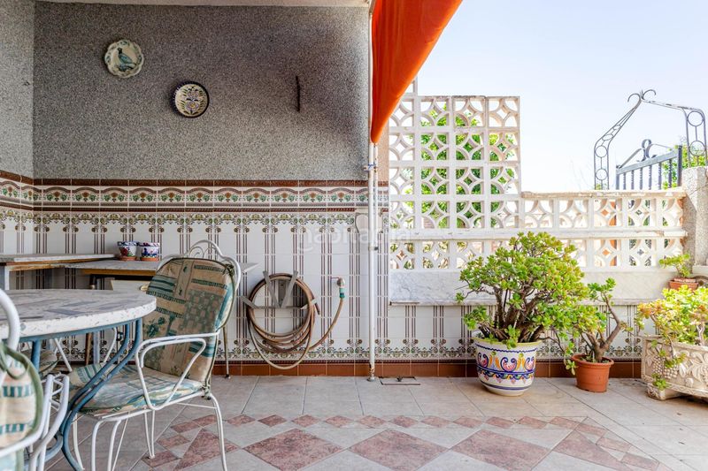 Foto 99a82185-7f50-4f76-8c1b-b25a17863951. Casa adossada amb aparcament a Zona Carrefour - Urbanizaciones Torrevieja