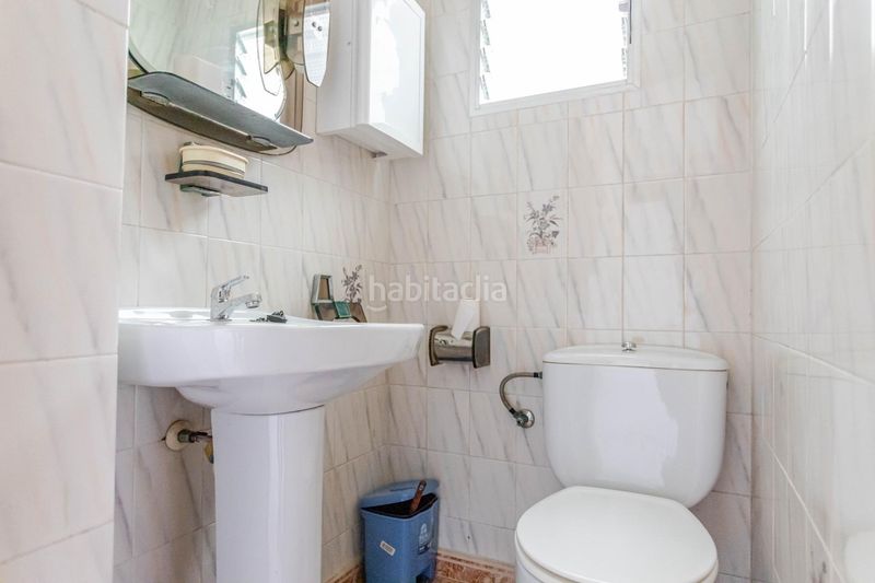 Foto ecb0d979-614c-4b61-8b33-49a5f0eb970f. Casa adossada amb aparcament a Zona Carrefour - Urbanizaciones Torrevieja