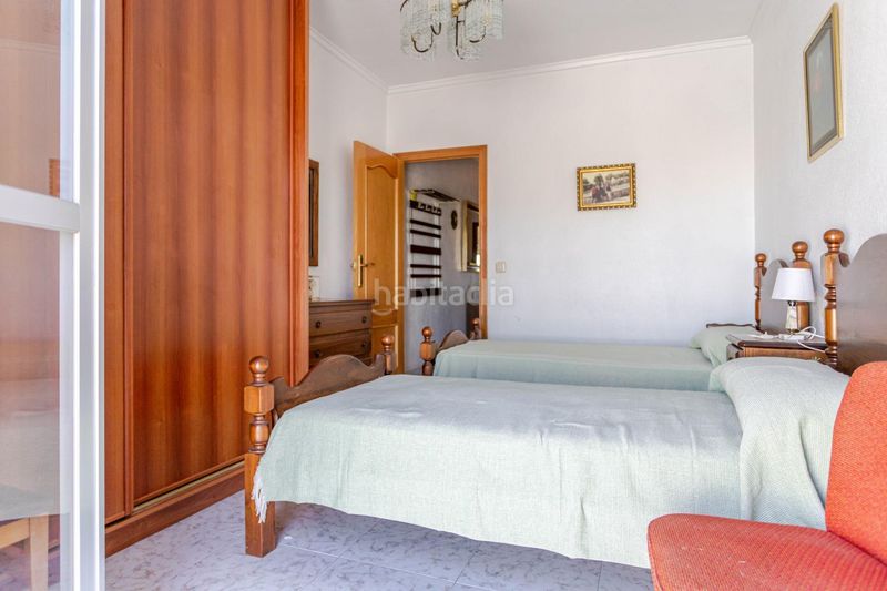 Foto ef109705-f7a4-4bb3-bac2-8e131b6dd999. Casa adossada amb aparcament a Zona Carrefour - Urbanizaciones Torrevieja