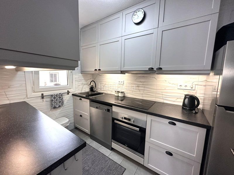 Foto c6cbdebb-9579-4264-b429-f73054a3f935. Casa amb piscina a Zona Carrefour - Urbanizaciones Torrevieja