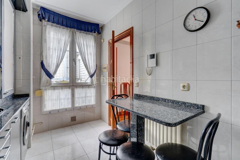 Foto b9d53dc7-60d7-4f37-a1d5-179f557db864. Appartement dans europa plaza dans Centro Barakaldo