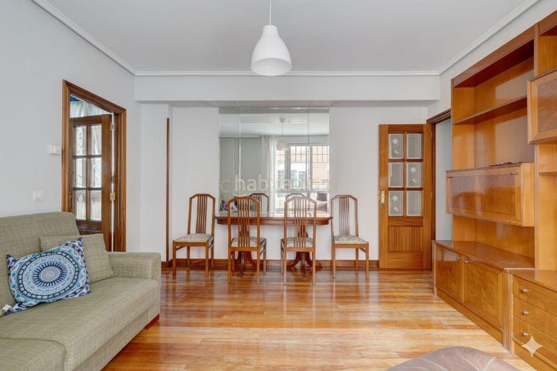 Foto f91e52eb-1d26-4134-980e-d10acd8e1b16. Appartement dans europa plaza dans Centro Barakaldo