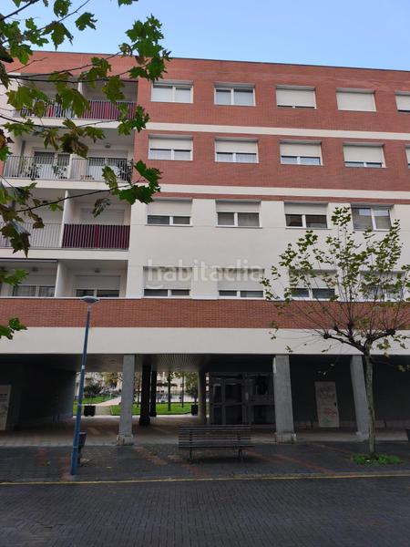 Foto 52ae1da9-c982-49b4-9abd-08cf28c8b2f5. Apartament a barrio lacabex a Zalla